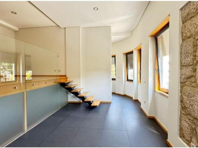Apartamentos Porto Porto ES102032247