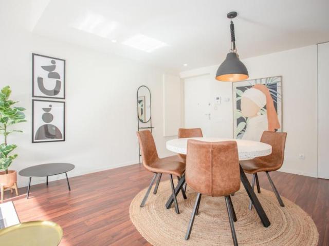 Apartamentos Porto Porto ES103333961