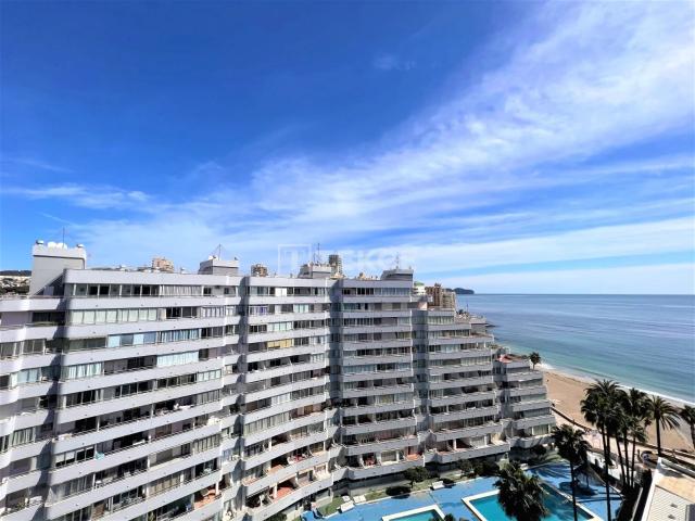 Apartamentos primera línea de playa y vistas al mar en Calpe Alicante