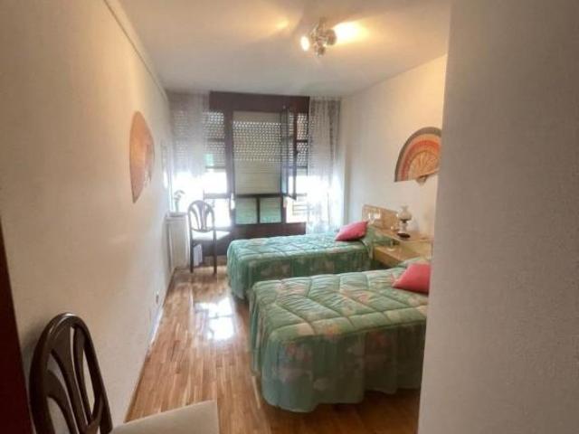 Apartamentos Riaño León 99677061