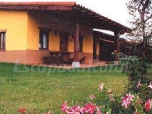 Apartamentos rurales La Regatina