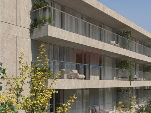 Apartamentos T1 DUPLEX no Garden Palace PORTO