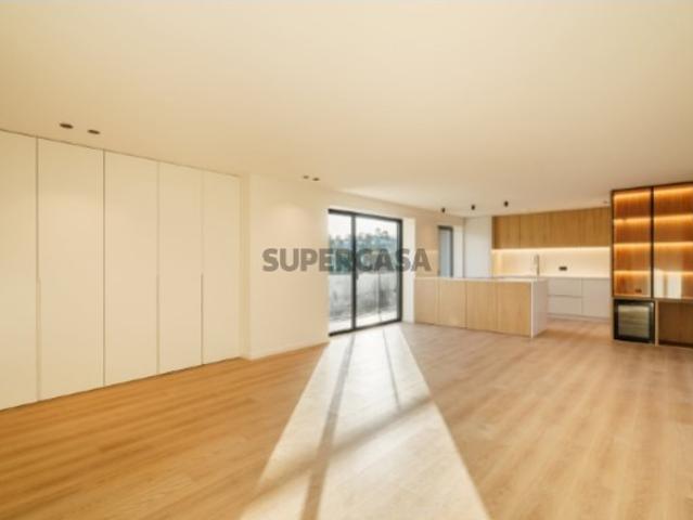 Apartamentos T3, Calendário, Vila Nova de Famalicão