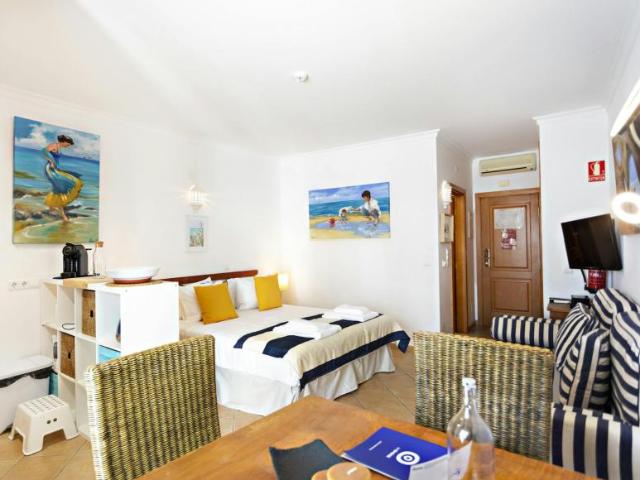 Apartamentos Tavira Tavira 8800 591 ES103357496