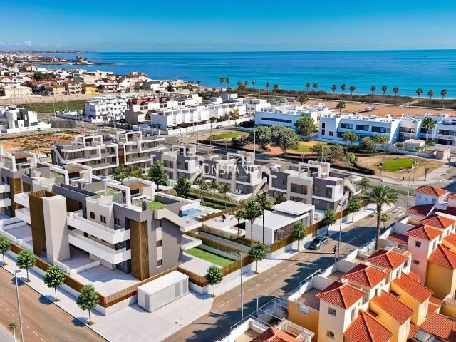Apartamentos Turísticos de Lujo a Sólo 150m de la Playa de L. 77m² Pilar de la Horadada