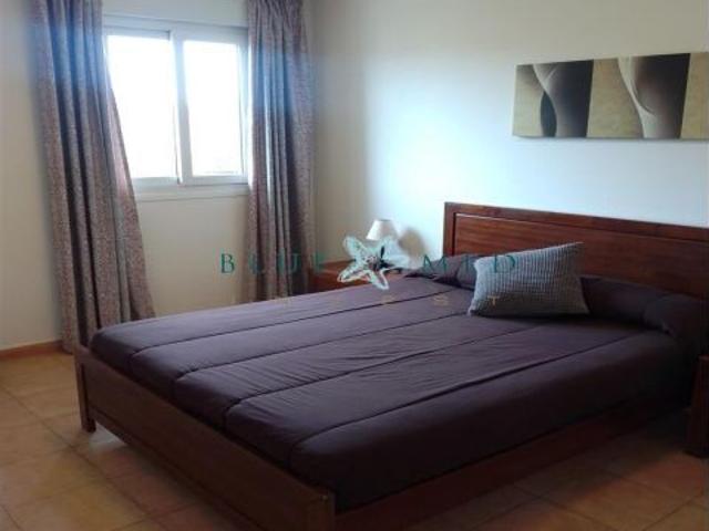 apartamentos turísticos, dos dormitorios con aparcamiento