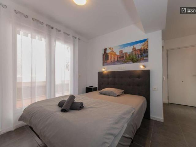 Apartamentos Valencia Valencia 103325608