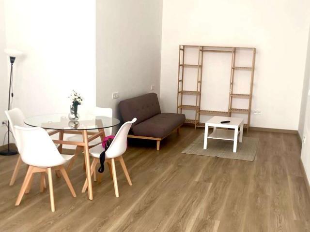 Apartamentos Valencia Valencia 71477994
