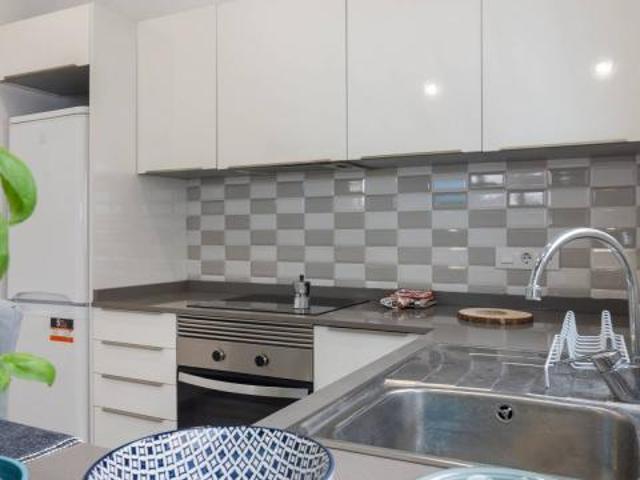 Apartamentos Valencia Valencia ES77800993