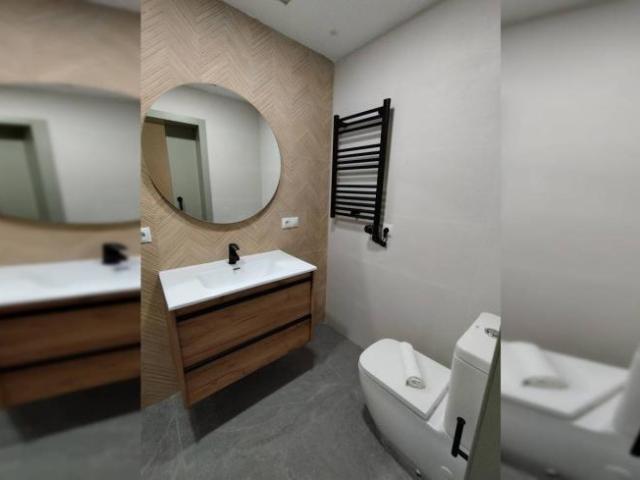Apartamentos Valencia Valencia ES101809101