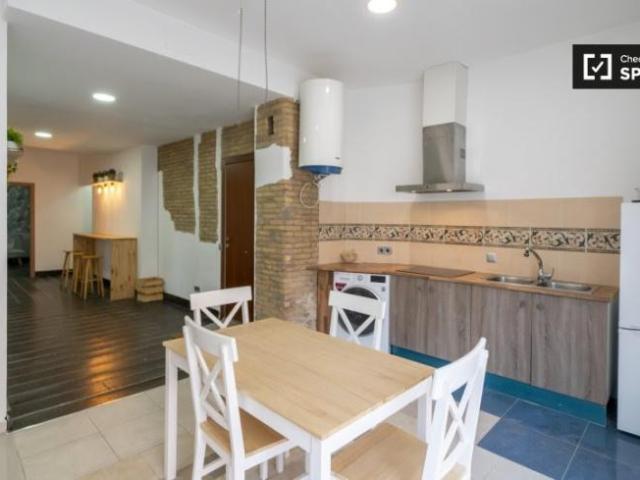 Apartamentos Valencia Valencia ES101812276