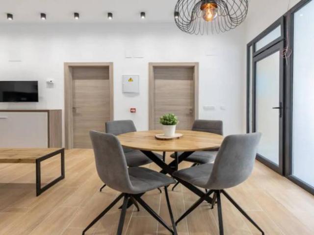 Apartamentos Valencia Valencia ES101817542