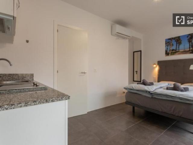 Apartamentos Valencia Valencia ES103325702