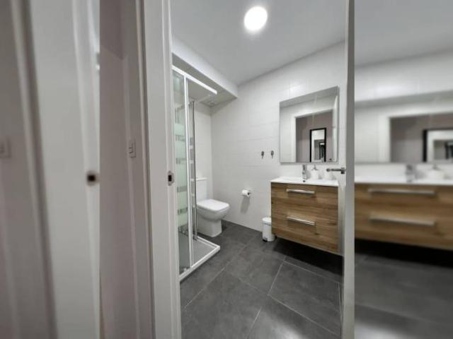Apartamentos Valencia Valencia ES103326168