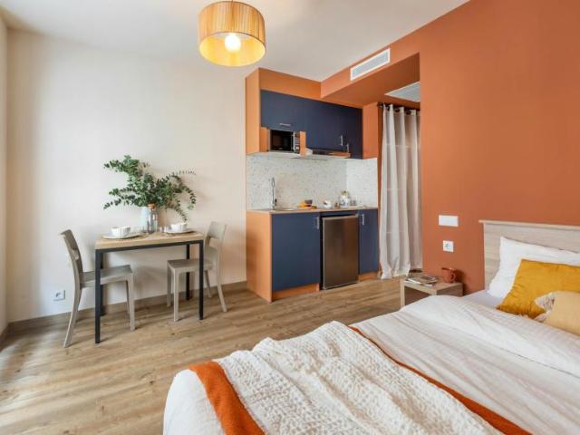 Apartamentos Valencia Valencia ES104682348