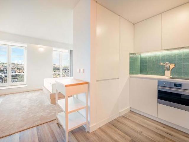 Apartamentos Vila Nova de Gaia Porto DLS70613128