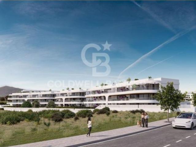Apartamentos y áticos de lujo en el corazón de Atalaya, Estepona