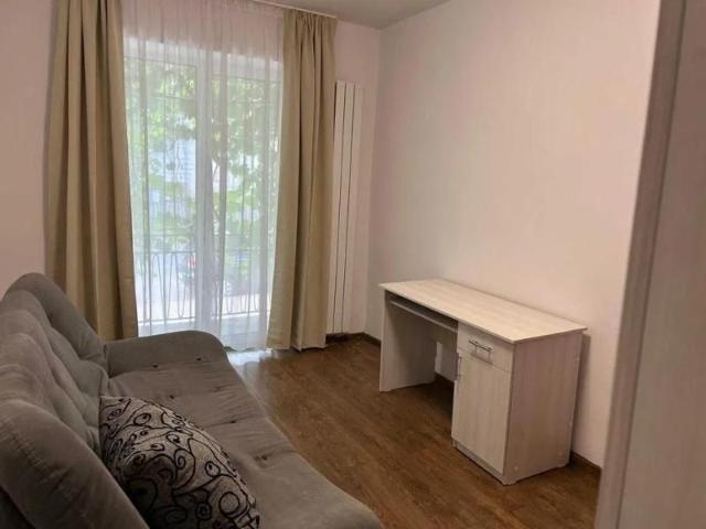 Apartamentu cu 2 camere zona Centru Starea Civila