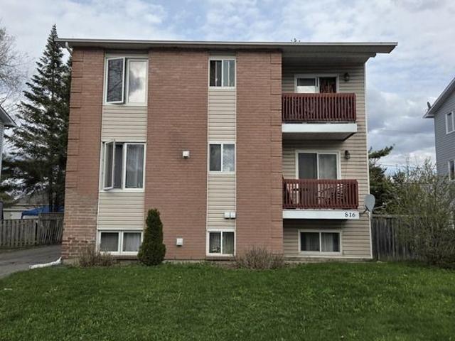APARTEMENT 5 1/2 3cc DISPO 1er JUIL 2026