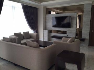 Apartemen dijual di Simprug, Jakarta Selatan