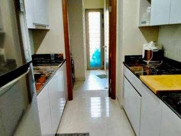 Apartemen dijual di Taman Anggrek, Jakarta Barat