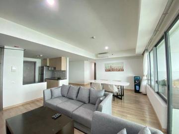 Apartemen disewa di Puri Indah, Jakarta Barat