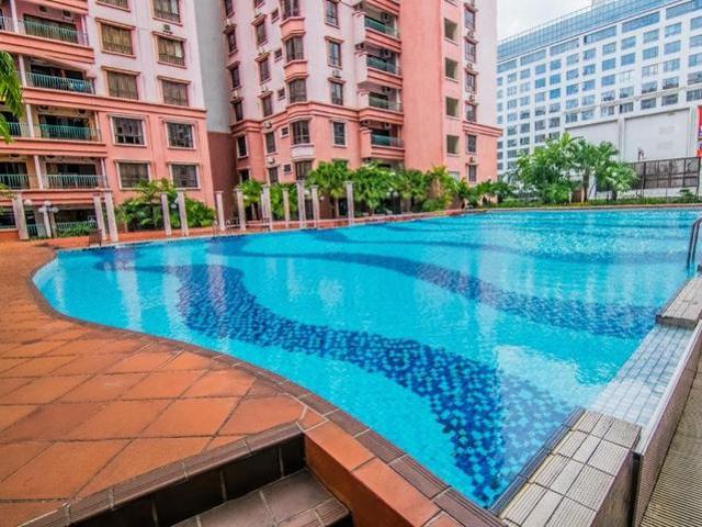 Api Api Corner Lot Full Loan Marina Court Resort Condo