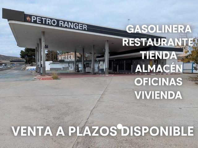 APIHOUSE VENDE A PLAZOS GASOLINERA + RESTAURANTE + OFICINAS + VIVIENDA EN MONFORTE DEL CID. PRECIO 535.000€