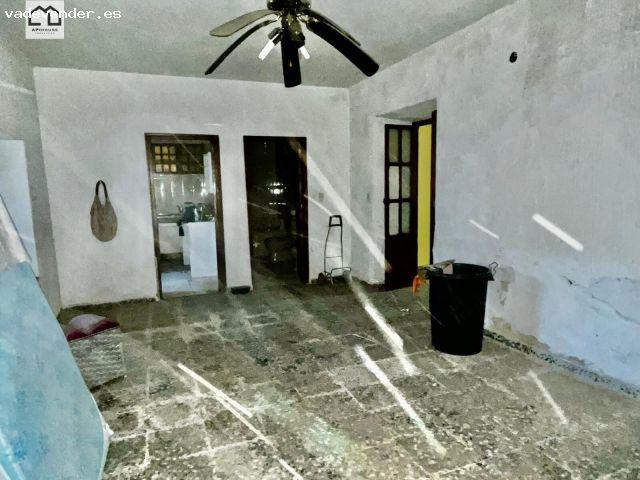 APIHOUSE VENDE CASA DE PUEBLO EN PLANTA BAJA EN SANTA OLALLA. PRECIO 58.999€