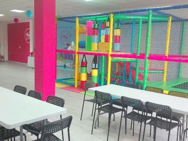 APIHOUSE VENDE ESPECTACULAR LOCAL COMERCIAL. PRECIO: 192.000€