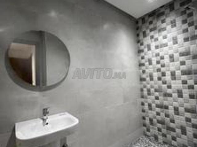 Appt à louer 69 m² à Tanger