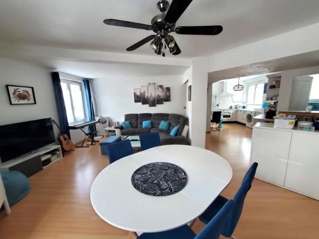 Appt de type F4 90m² 3 chambres, box de rangement les docks