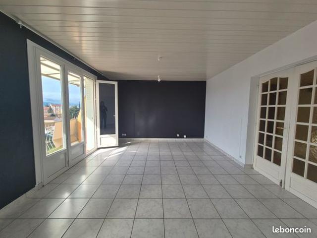 Appt T4 79 m² hab avec garage