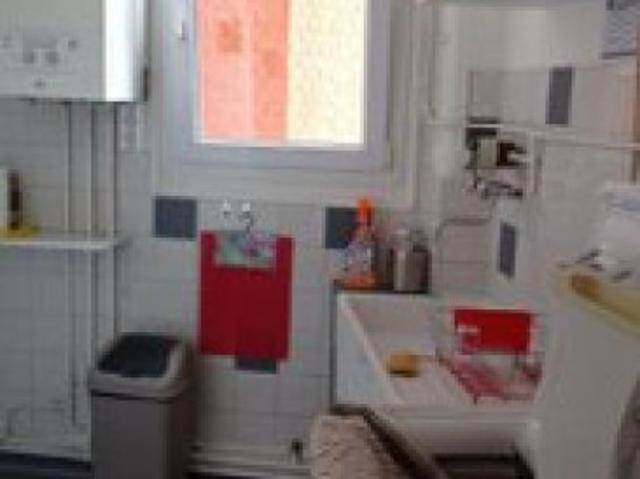 appt. t3 meublé pour etudiant, a 100m de paris