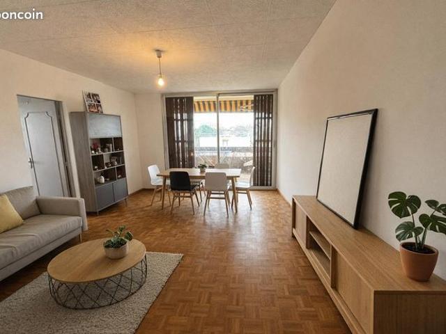 Appt T3 avec balcon et cave