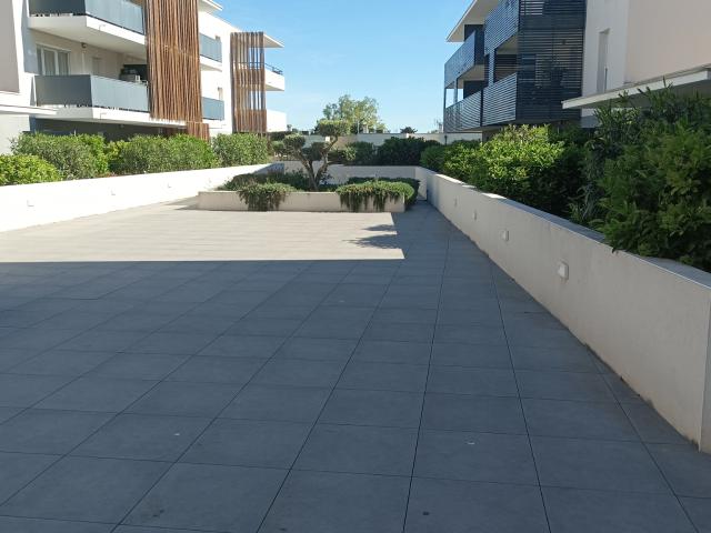 appt t3 avec terrasse et parking