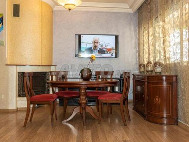 Appt 140m2 à louer maarif extension