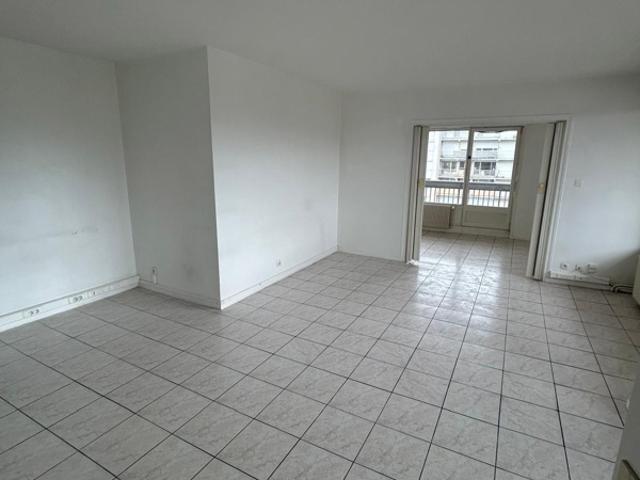 Apparemment 100m2 quartier Bellevue
