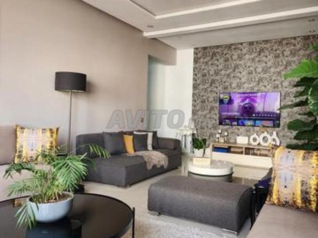 Apparemment à vendre 90M2 Quartier la Gironde