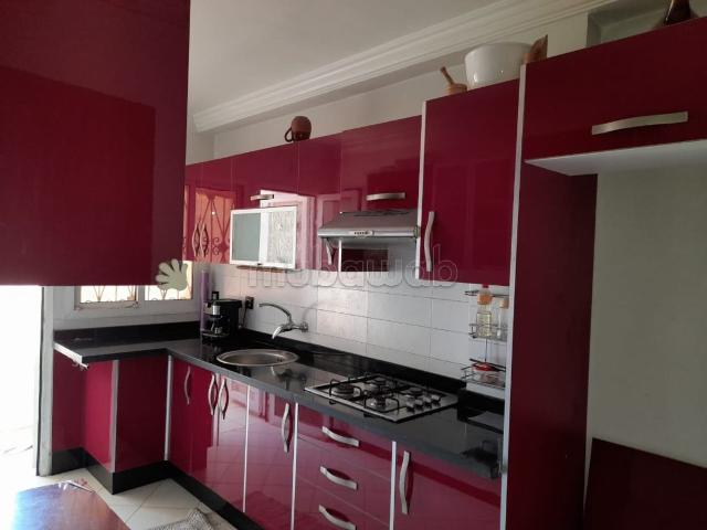 Apparemment à vendre