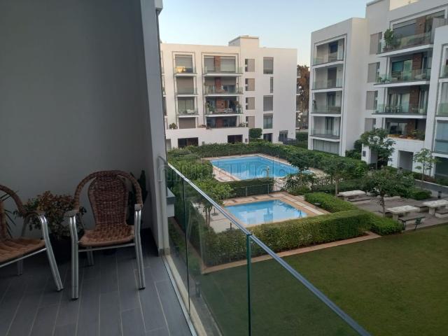 Apparemment en location a rabat square de souissi. 2 chambres plus chambre de service