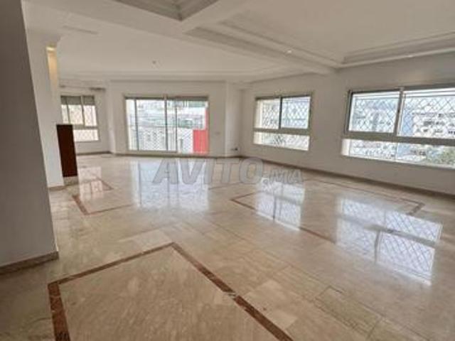 Appart 3 ch vide à louer aux princesses 150 m²