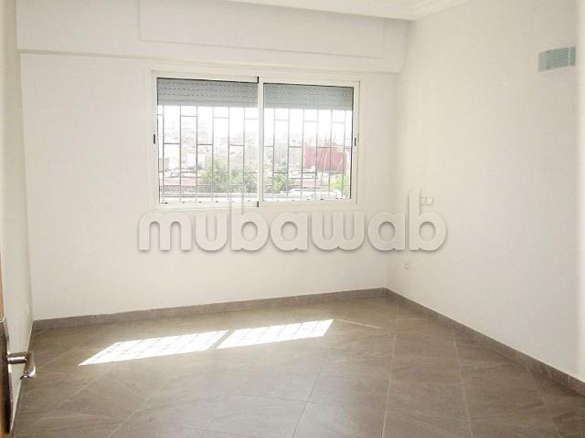Appart 3ch salon vide 120m2 Quartier Palmier