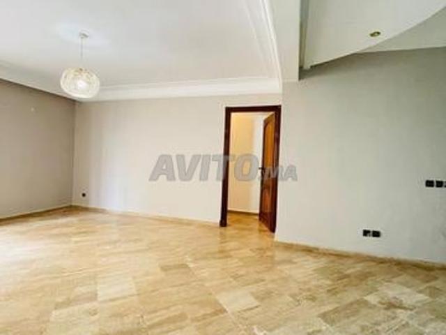 Appart 2 ch vide à louer aux princesses