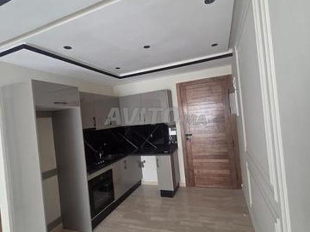 Appart 61m Neuf Maarif Près BD Biranzaran