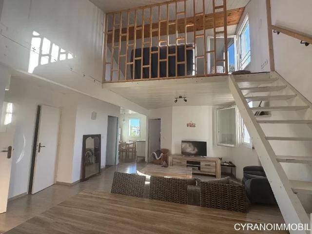 Appart de 78 m2 en duplex, 2 chs, garage, place de parking, BERGERAC