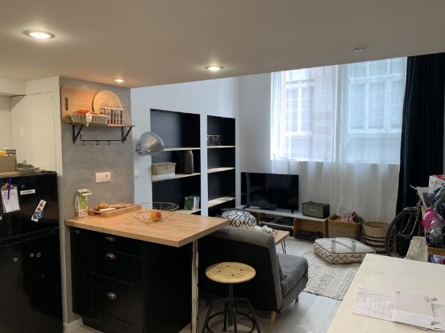 APPART.MEUBLE 2 PIECES DUPLEX COEUR DE ROUEN