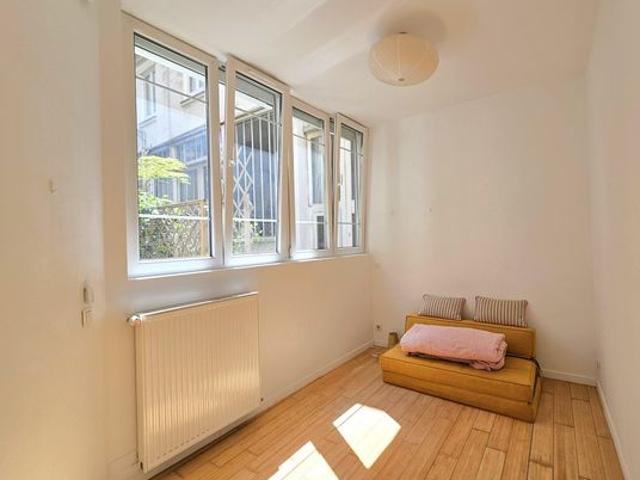 Appart style loft dans le quartier des artistes