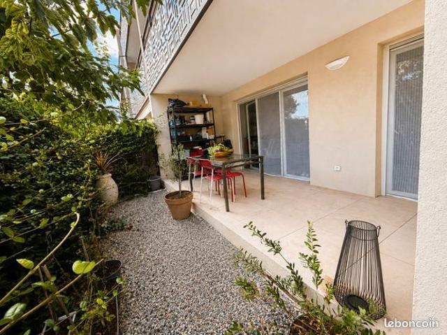 Appart t2 terrasse jardin 2 parkings