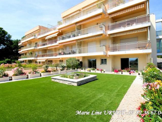 Appart T4 avec jardins privés, dans résidence de standing sécurisée avec piscine et tennis